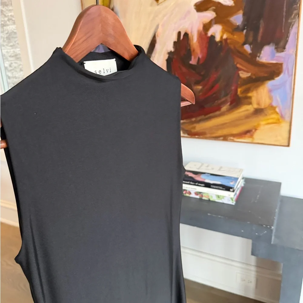 Chic Asymmetrical Black Dress - Picture 3 of 4